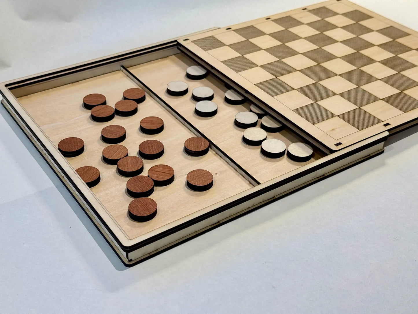 Дерев’яні шашки