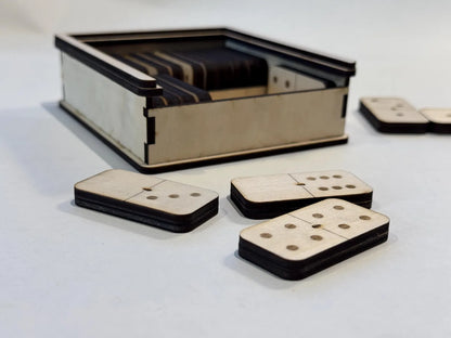 Дерев’яна настільна гра «Доміно»