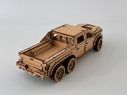 🚙 Дерев’яний Конструктор «Titan 6x6»